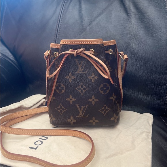 Rare Authentic Louis Vuitton NANO NOE - Picture 2 of 11